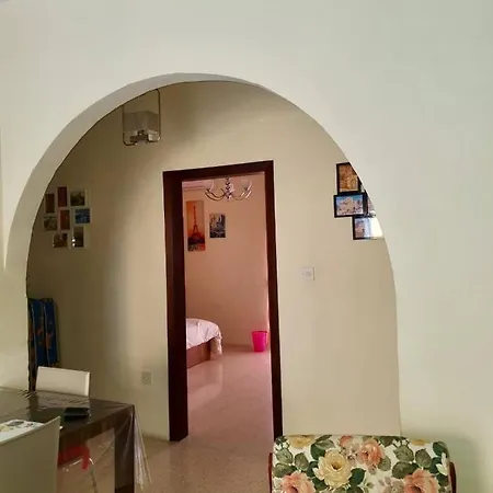 Kennedy Court - Prime Location - Bus Terminus Appartement St. Paul's Bay Buitenkant foto
