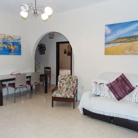 Kennedy Court - Prime Location - Bus Terminus Appartement St. Paul's Bay Buitenkant foto