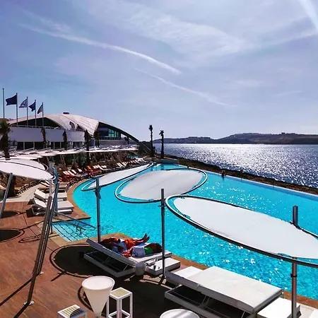 Kennedy Court - Prime Location - Bus Terminus Appartement St. Paul's Bay Buitenkant foto